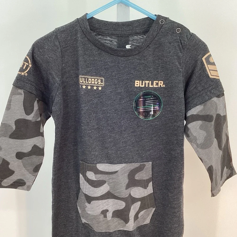 Baby Butler University Bulldogs Colosseum One Piece Camo Ripcord Romper- 12/18mo